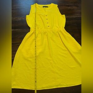 Nina Leonard Bright Yellow Sleeveless Fit & Flare Midi Dress M